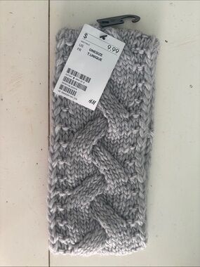 H&M Light Gray Cable Knit Headband